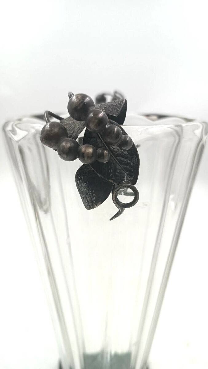 Crystal vase with 800 silver grape applications - 1970s, Italian production