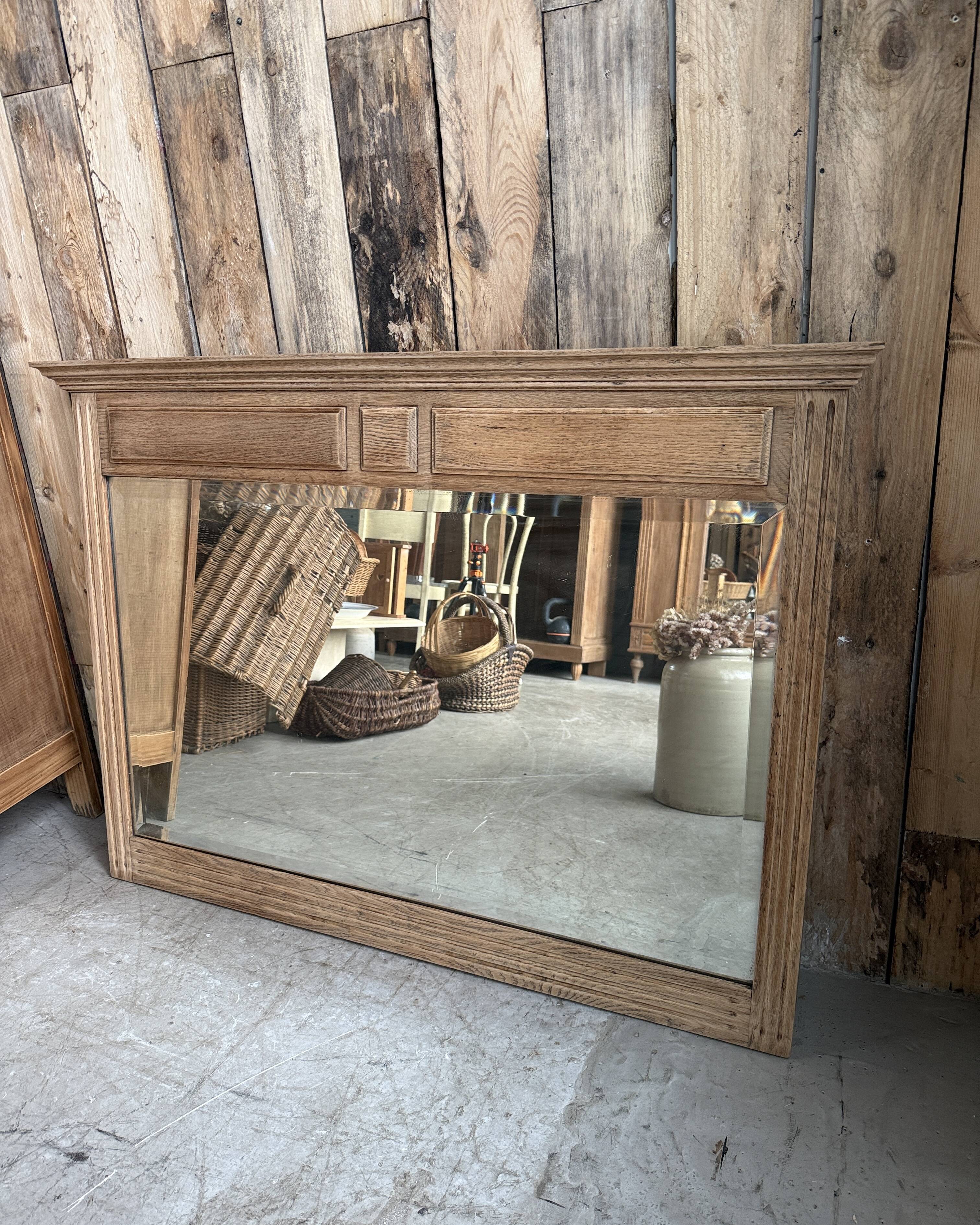 Antique trumeau mirror in oak (renovated)
