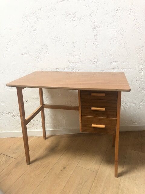 Vintage child office