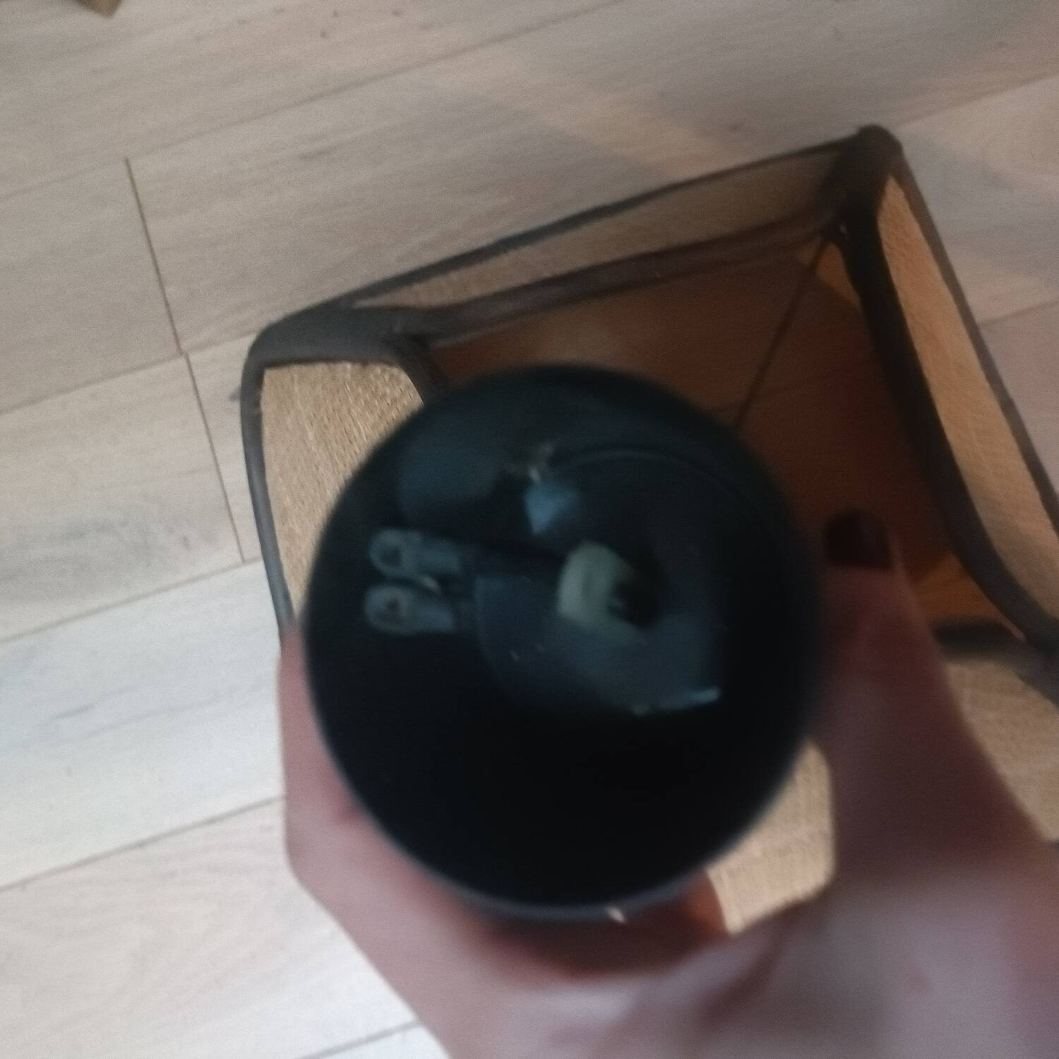 Suspension, vintage wicker rattan shine