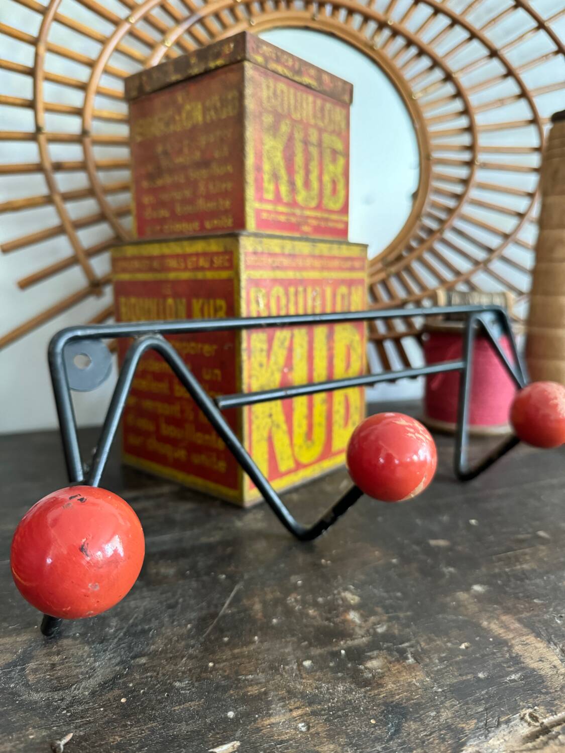 Wall coat rack with vintage red balls