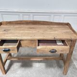 1930s jeweler's workbench usable as an office