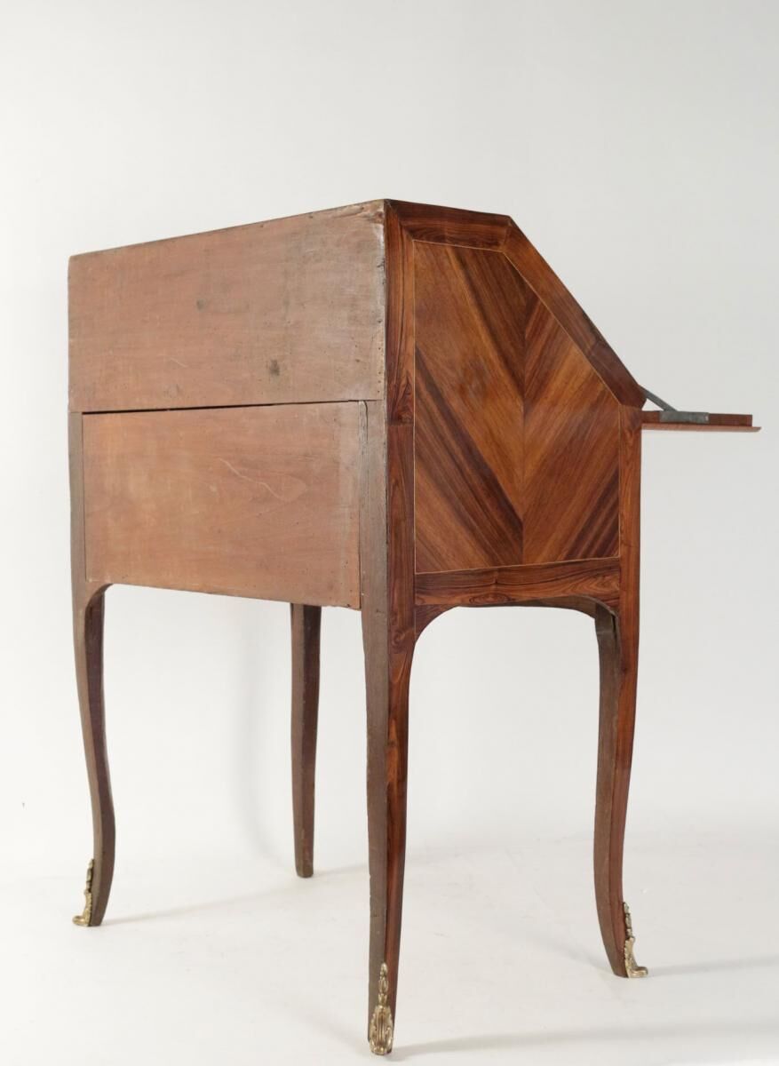 Louis XV style slant-front desk with precious wood veneer, 19th century