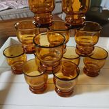 12 water glasses Pernod sa
