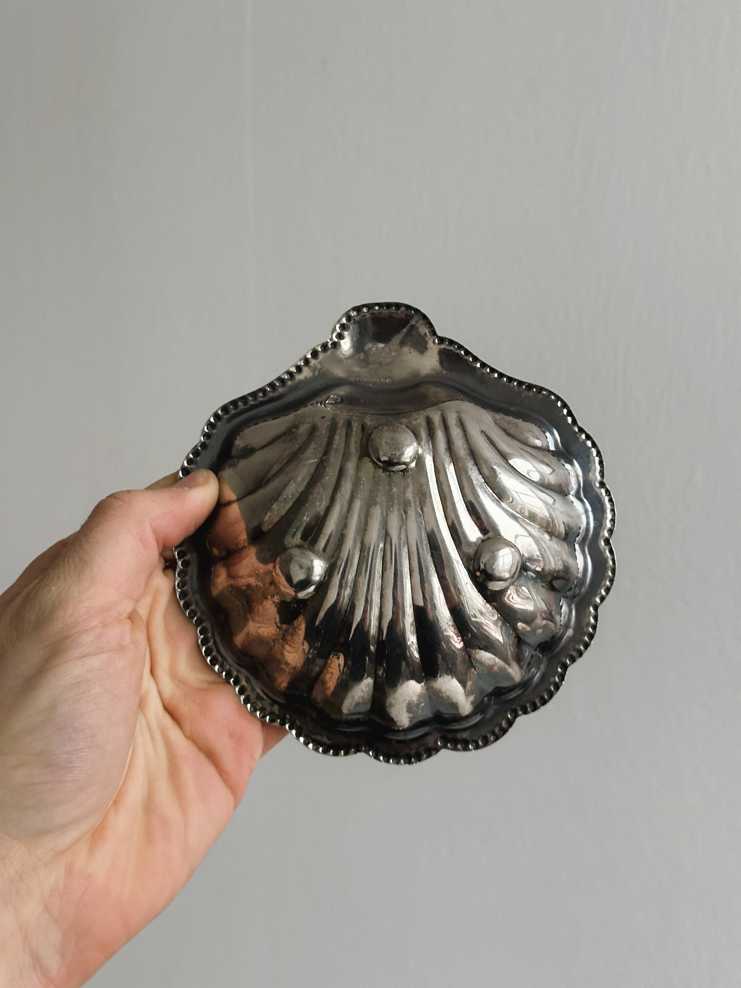 Small silver-plated butter and jam dish