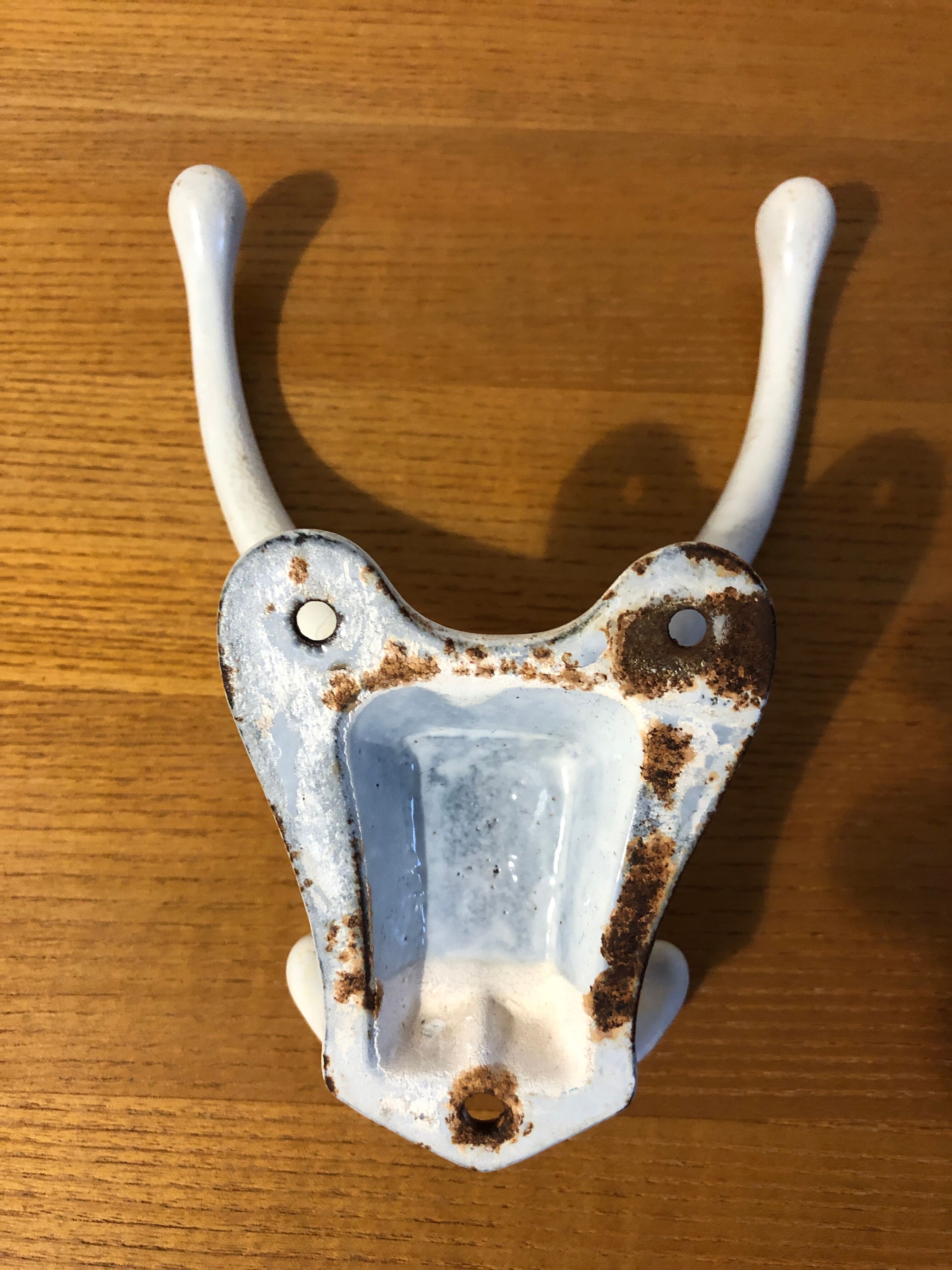 Cast iron hook 4 horns