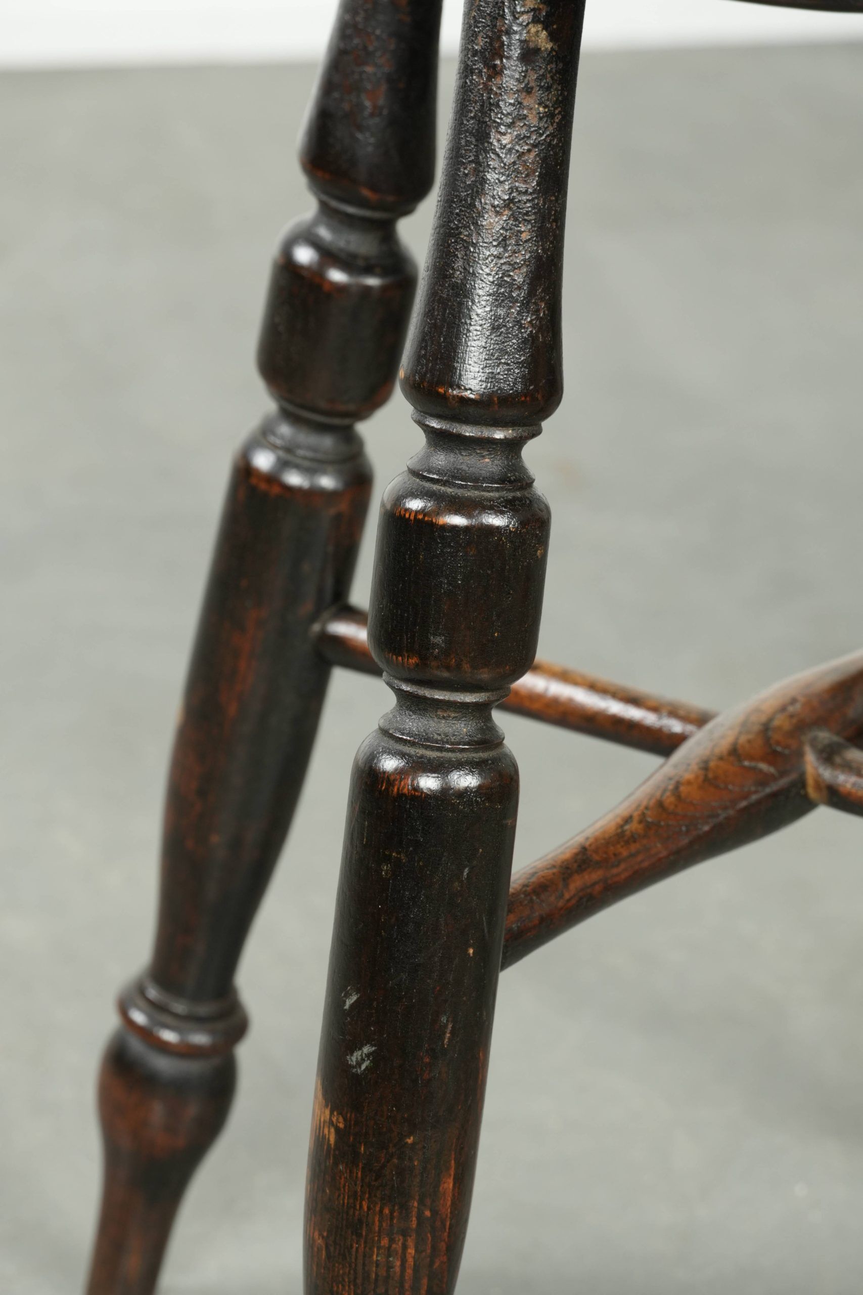 Antique English Windsor stool from the early 19th century