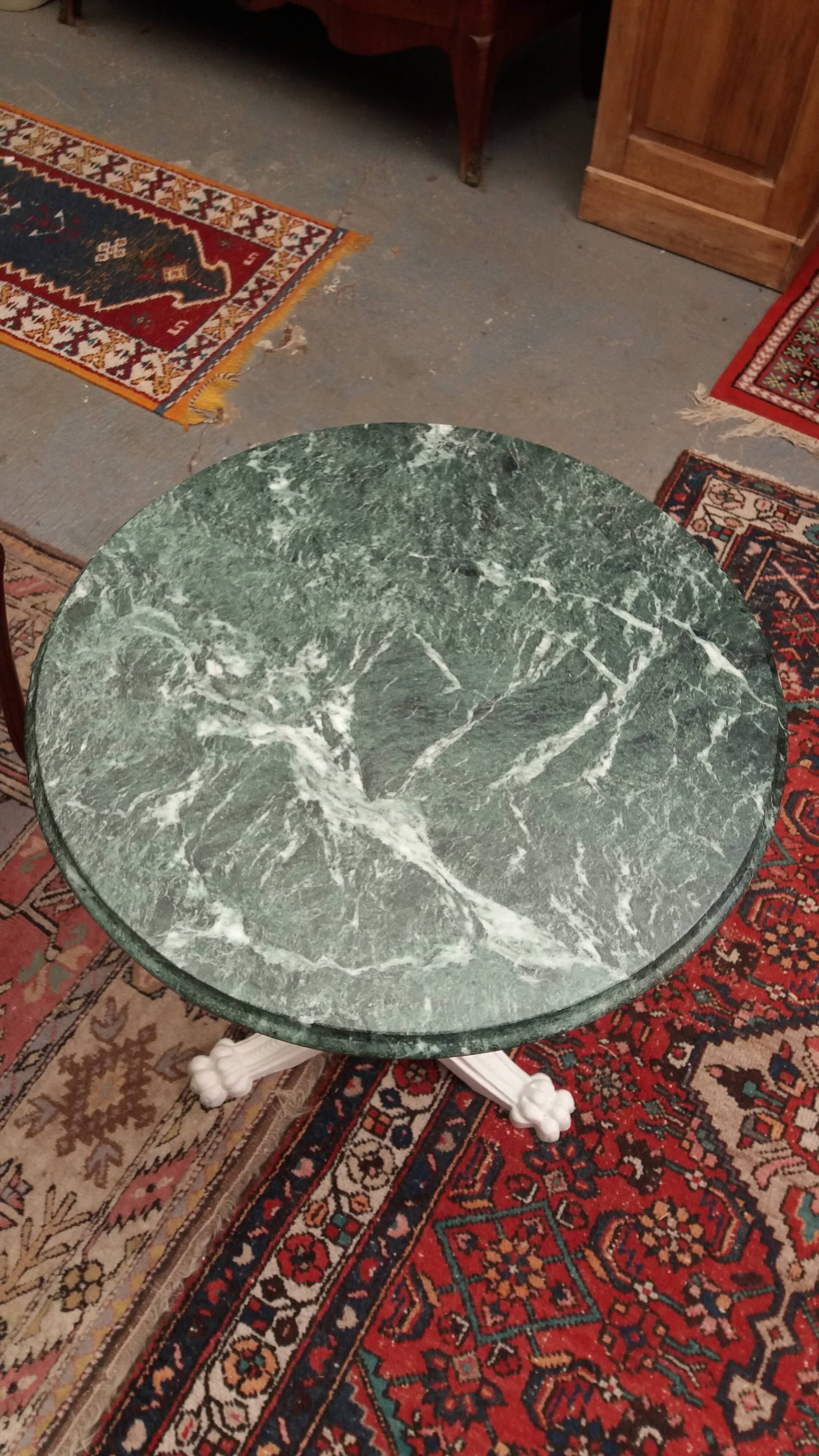 Table / bistro table from Paris