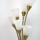 Lampadaire tulipe italien moderne du milieu du siècle en verre opalin et laiton doré, 60