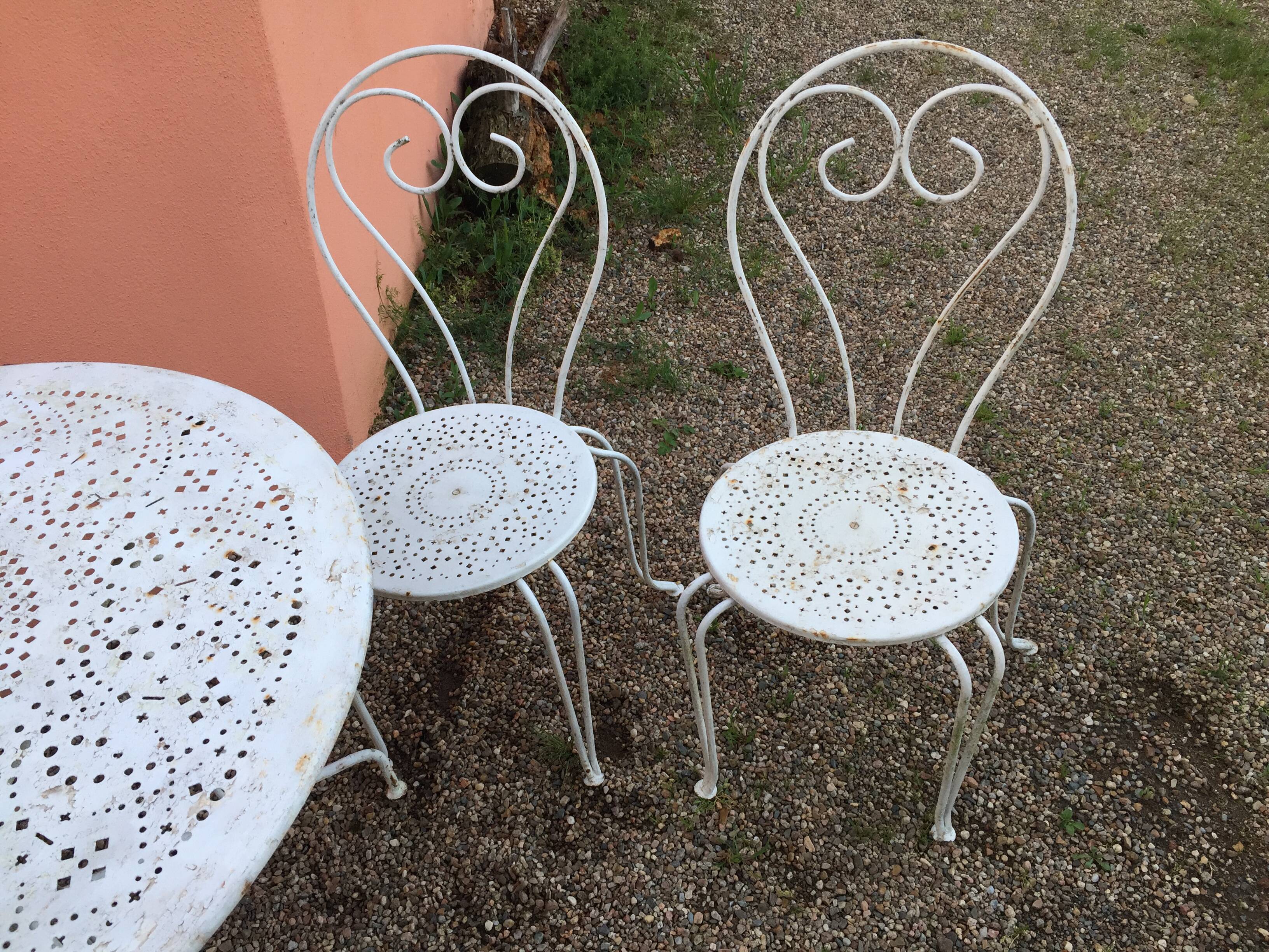 Lounge in old wrought iron