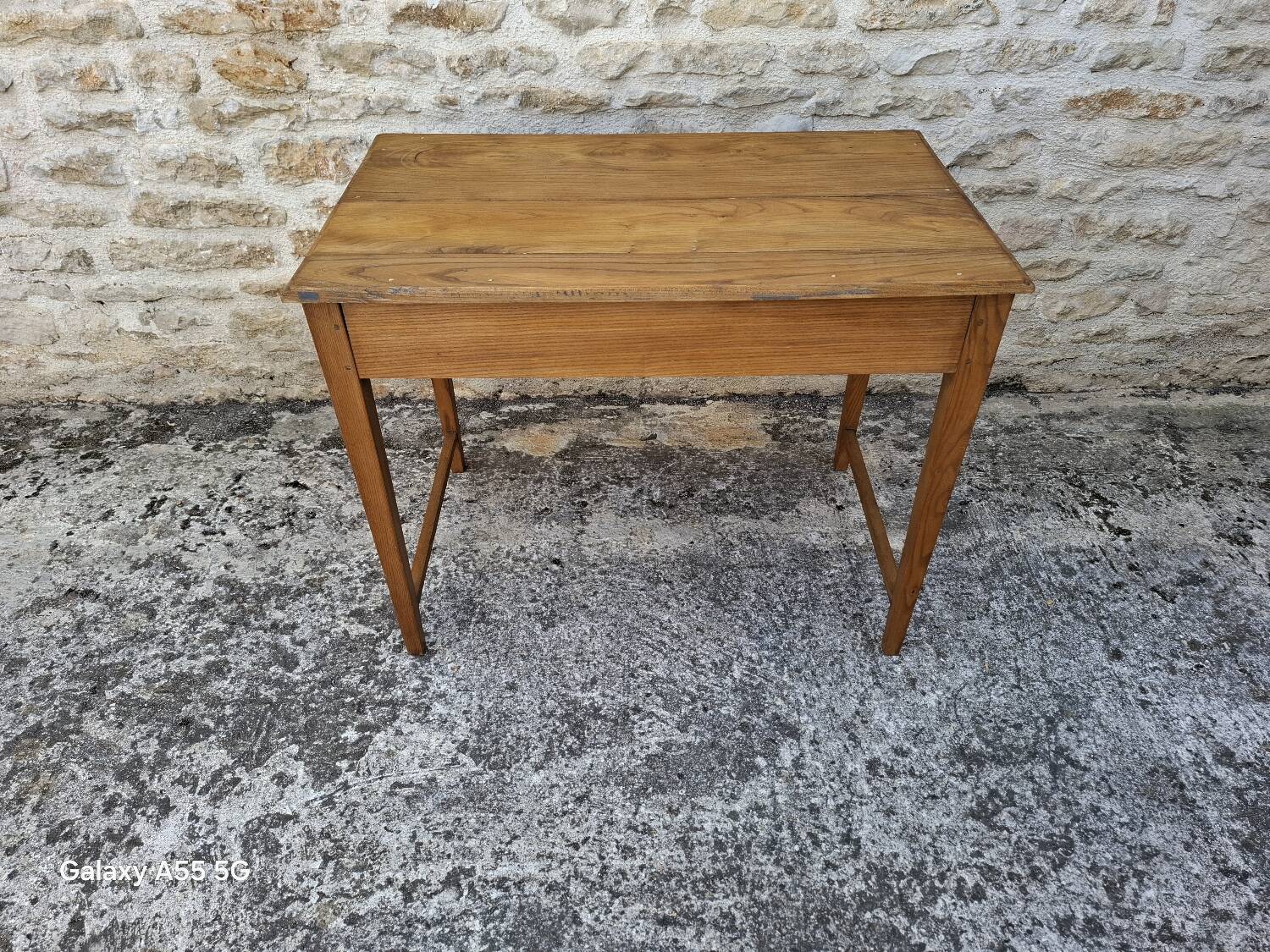Elm desk