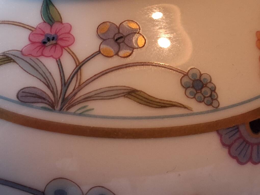 Splendid Haviland porcelain vase