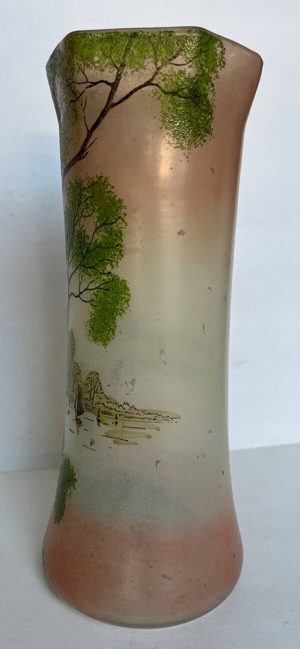 Vase en verre dépoli peint Legras