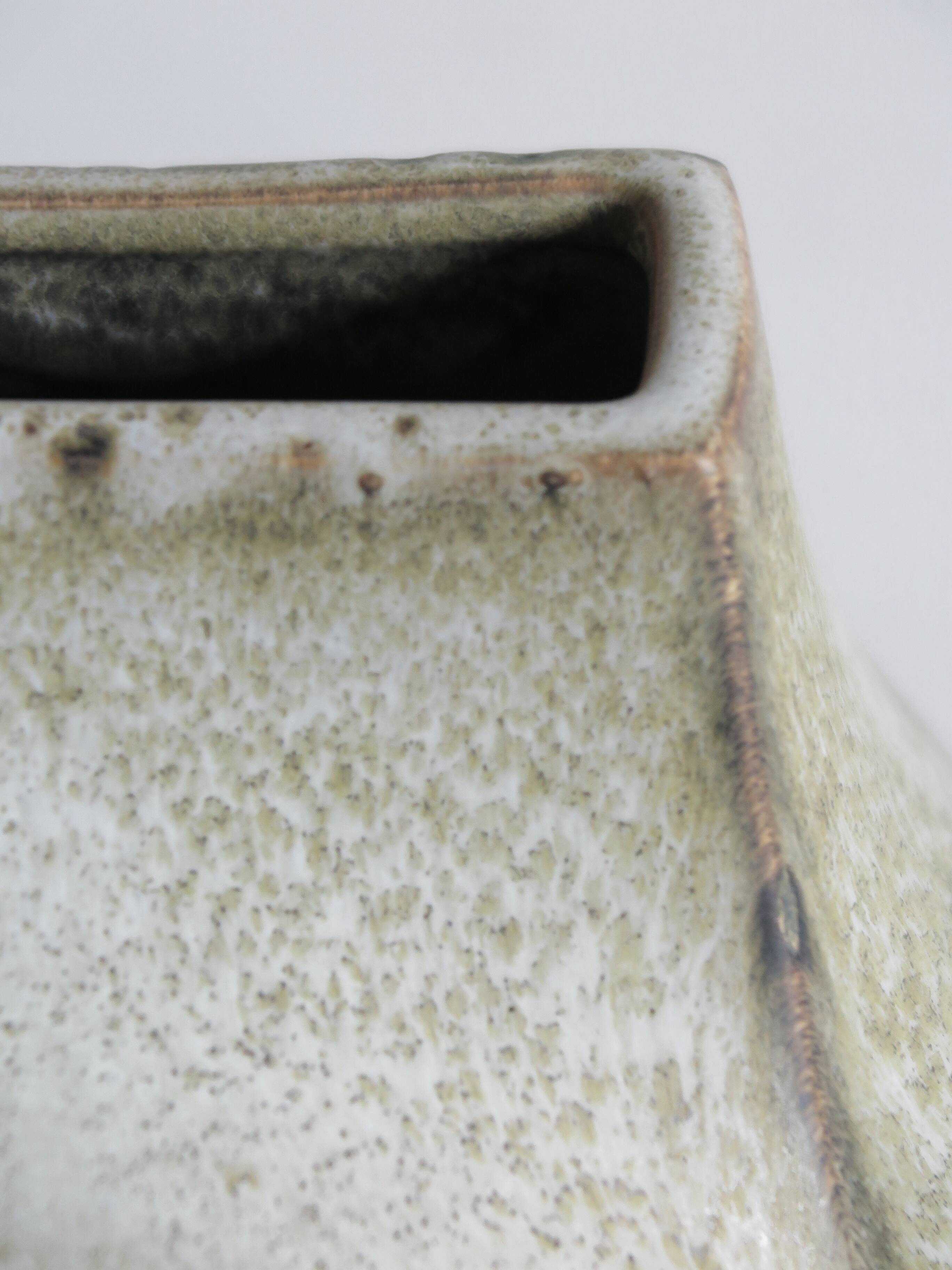 Franco Bucci Italian big sandstone vase, 1970s