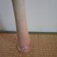 Vase haut en pierre sculptée rose-beige