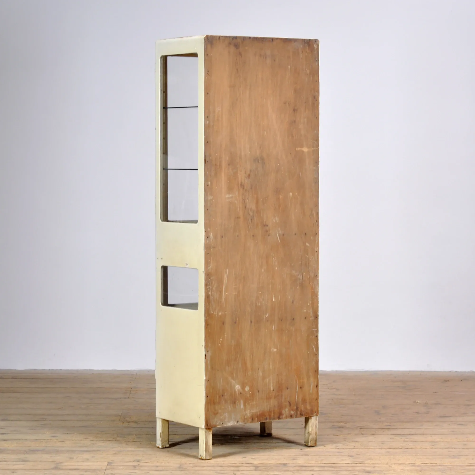 Wooden medical cabinet from the 1930s
