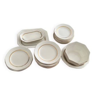 Service de table Sarreguemines porcelaine blanche bordure dorée 28 pièces