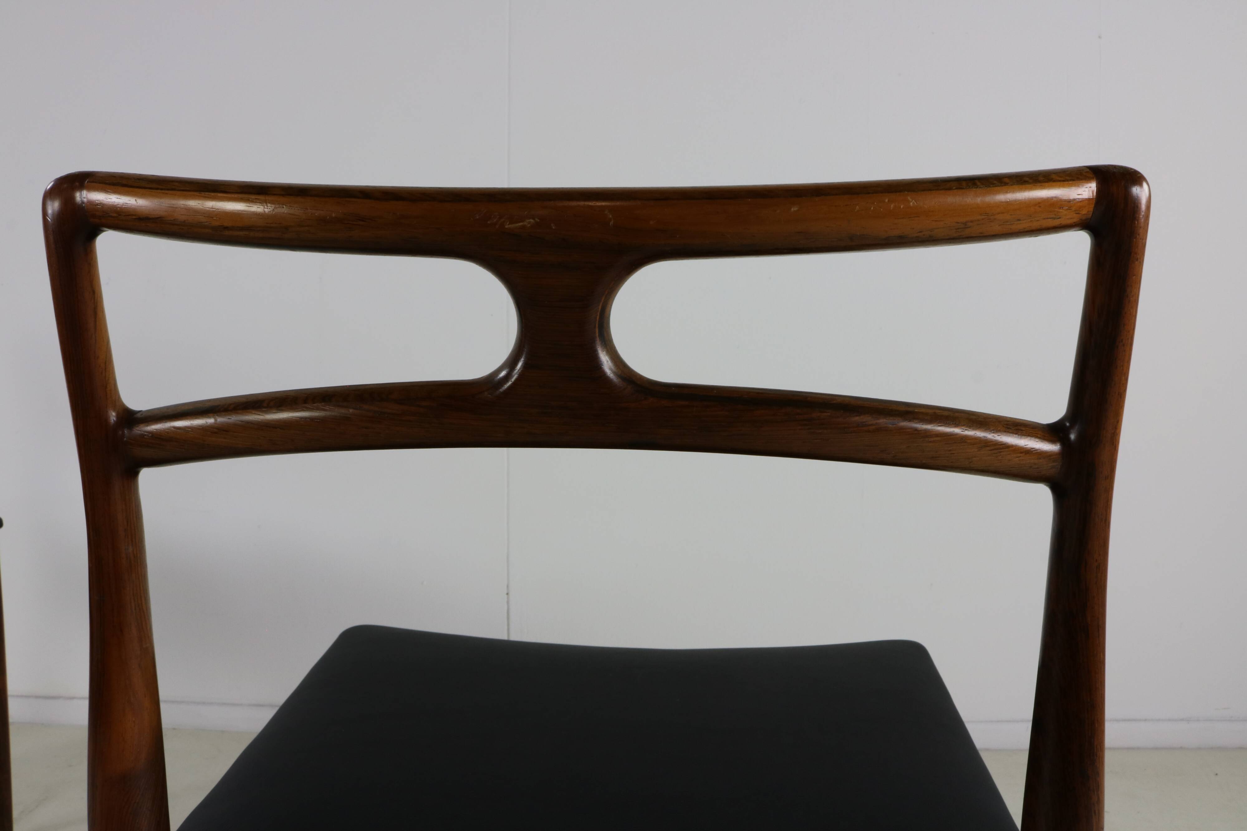 Sixties Danish design rosewood dining chairs by cabinetmaker Johannes Ander