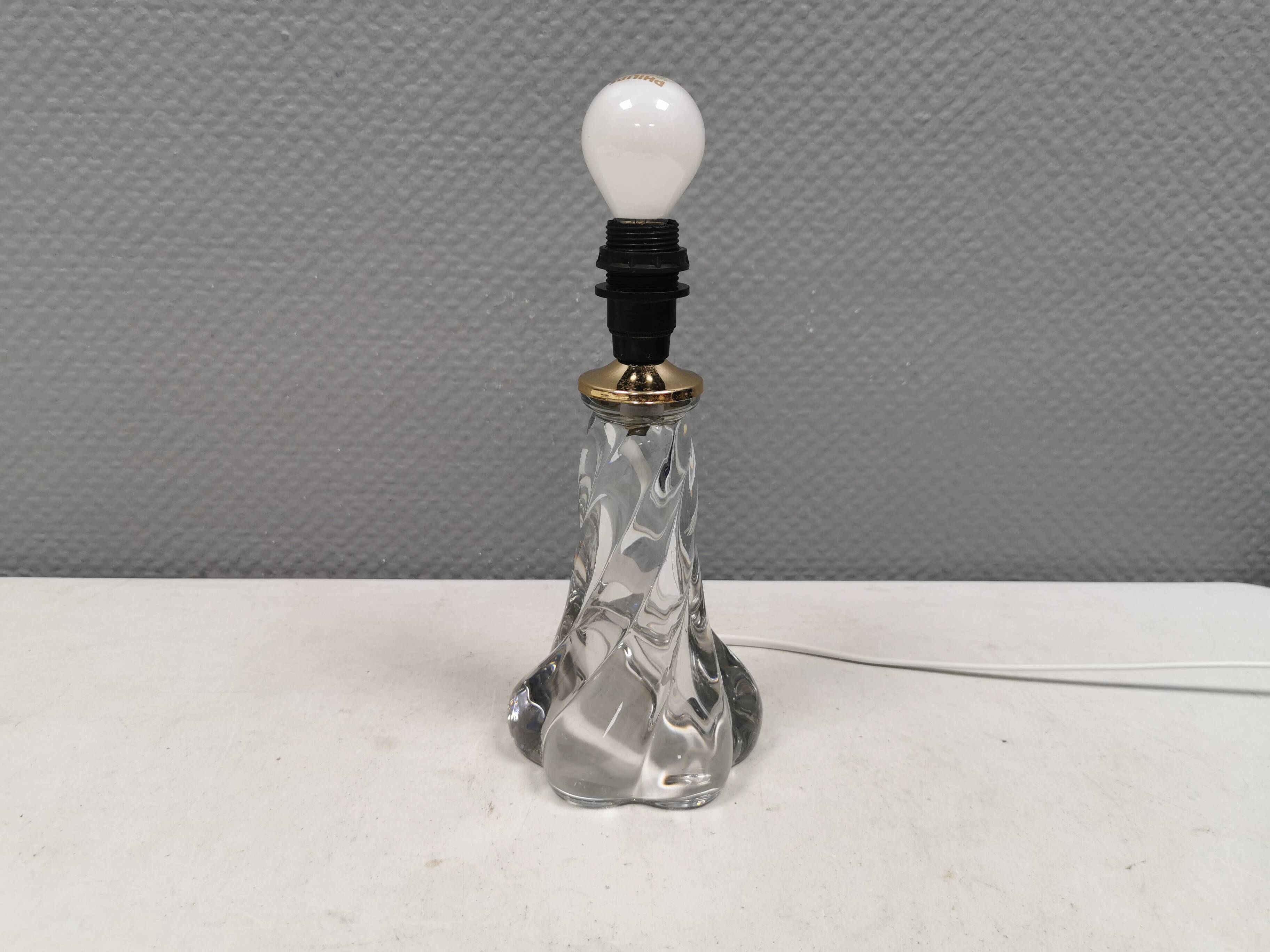 Crystal table lamp from Vannes-le-Châtel, France, 1960s.