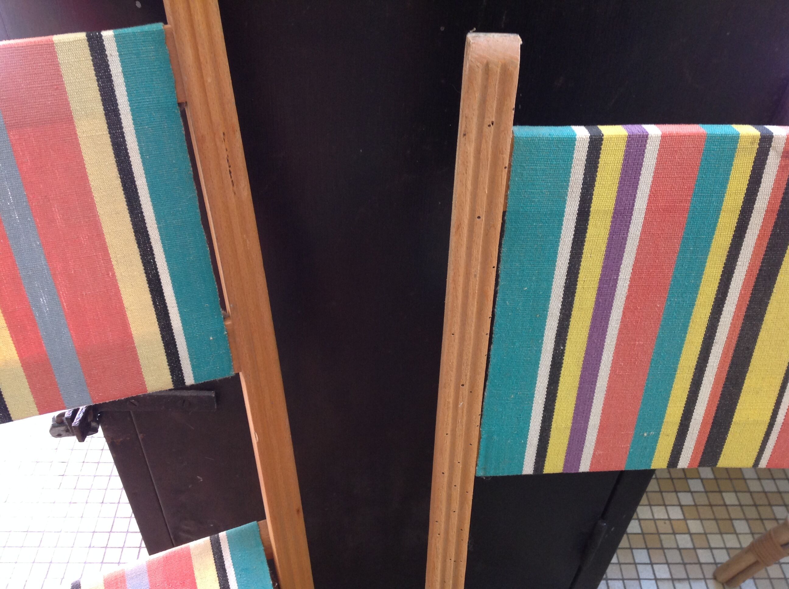 Duo of folding chairs