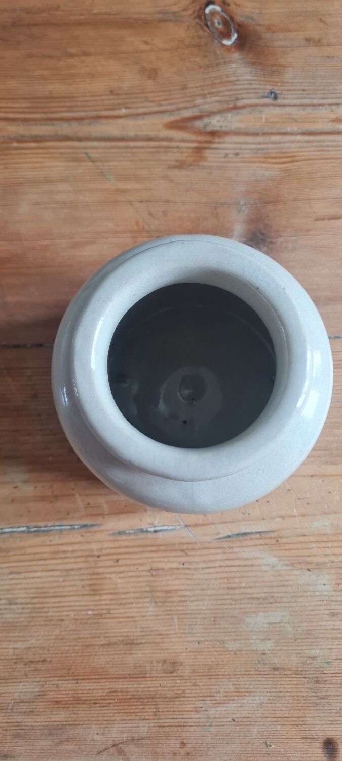 Stoneware mustard pot