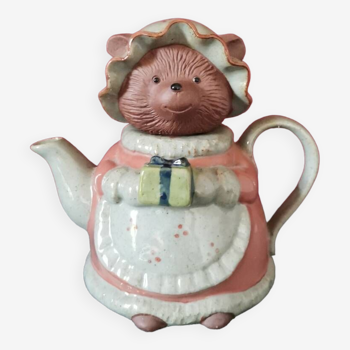 Vintage bear teapot