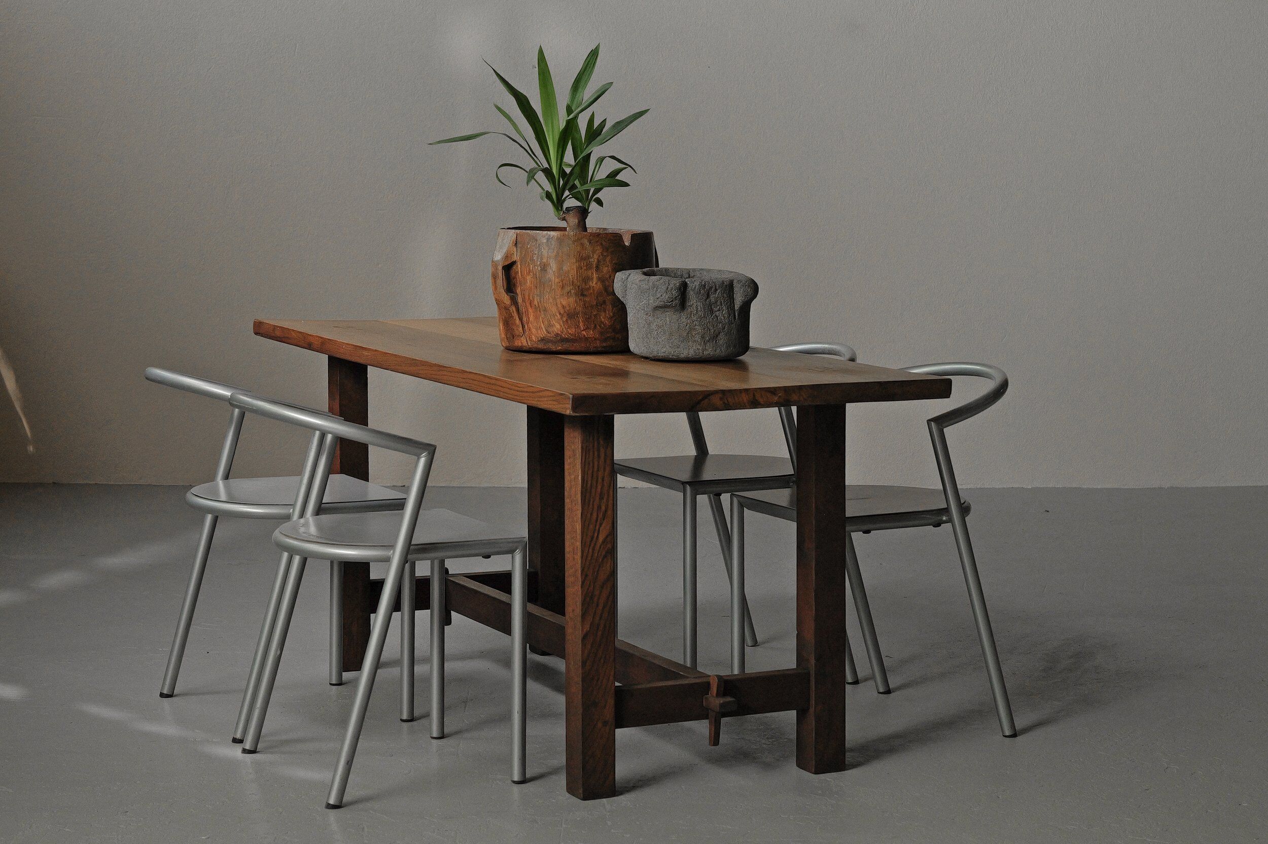 Solid oak farmhouse table, 1970 – Handcrafted