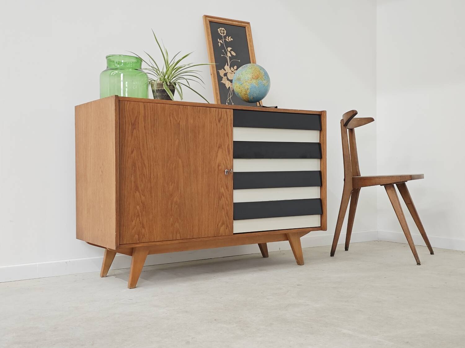 U-458 Sideboard Cabinet by Jiri Jiroutek for Interier Praha black and white 1960