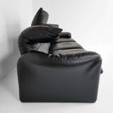 Maralunga sofa by Vico Magistretti for Cassina