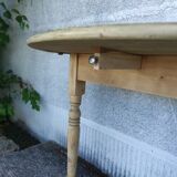 Half-moon table, console
