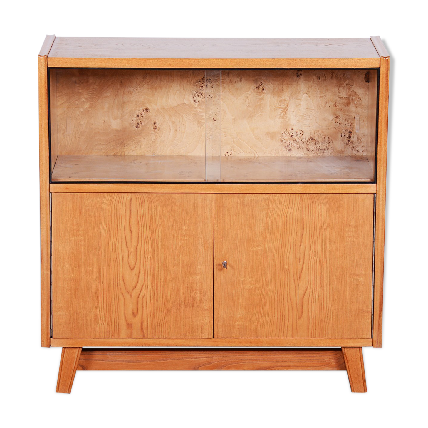 Mid Century Modern cabinet made in 1940s Czechia. Original condition