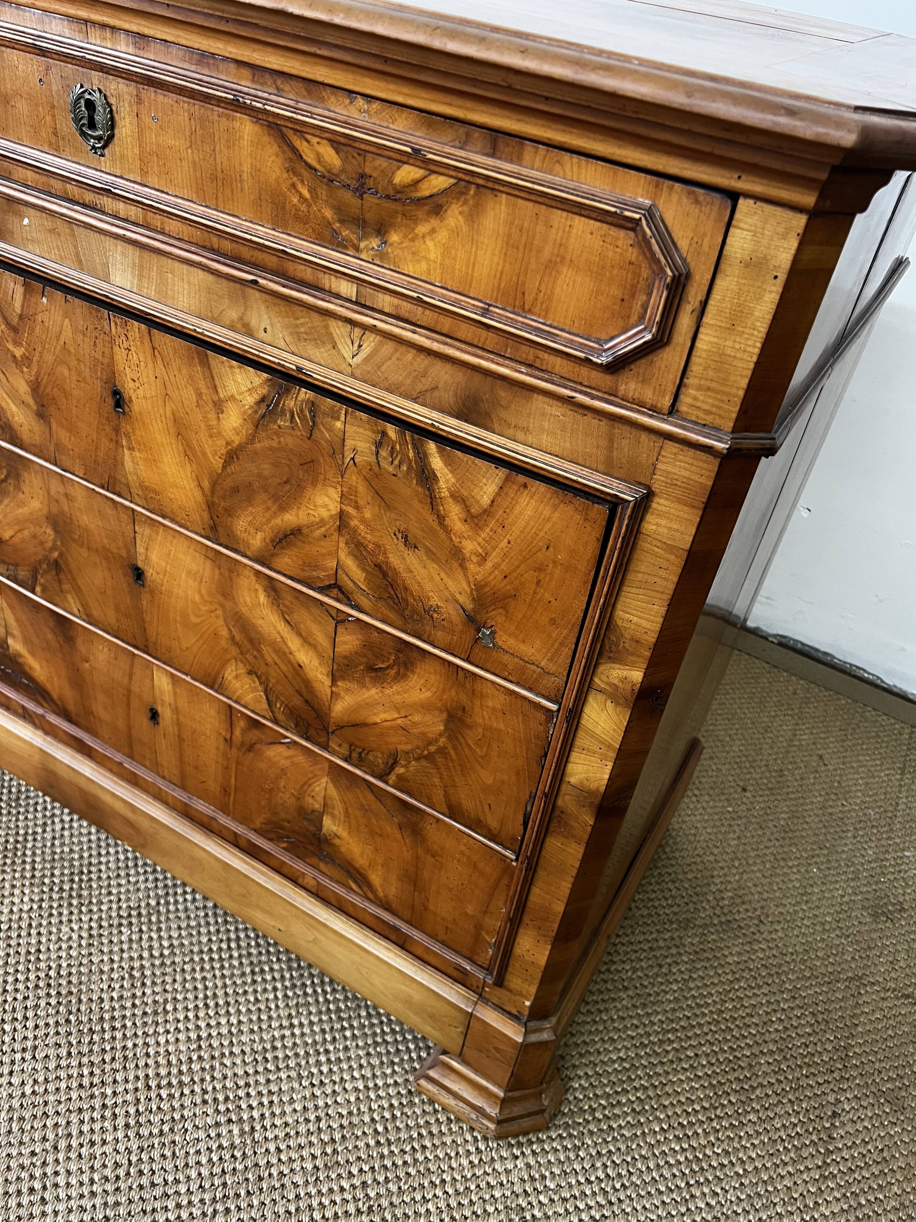 Commode Louis Philippe