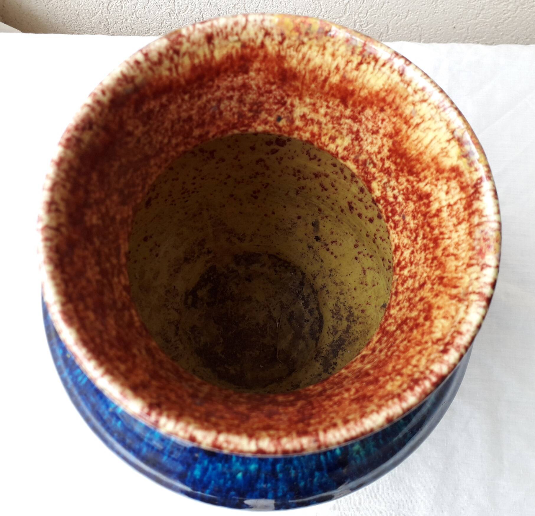 Accolay ceramic vase