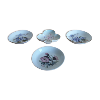 Lot 4 English porcelain cups