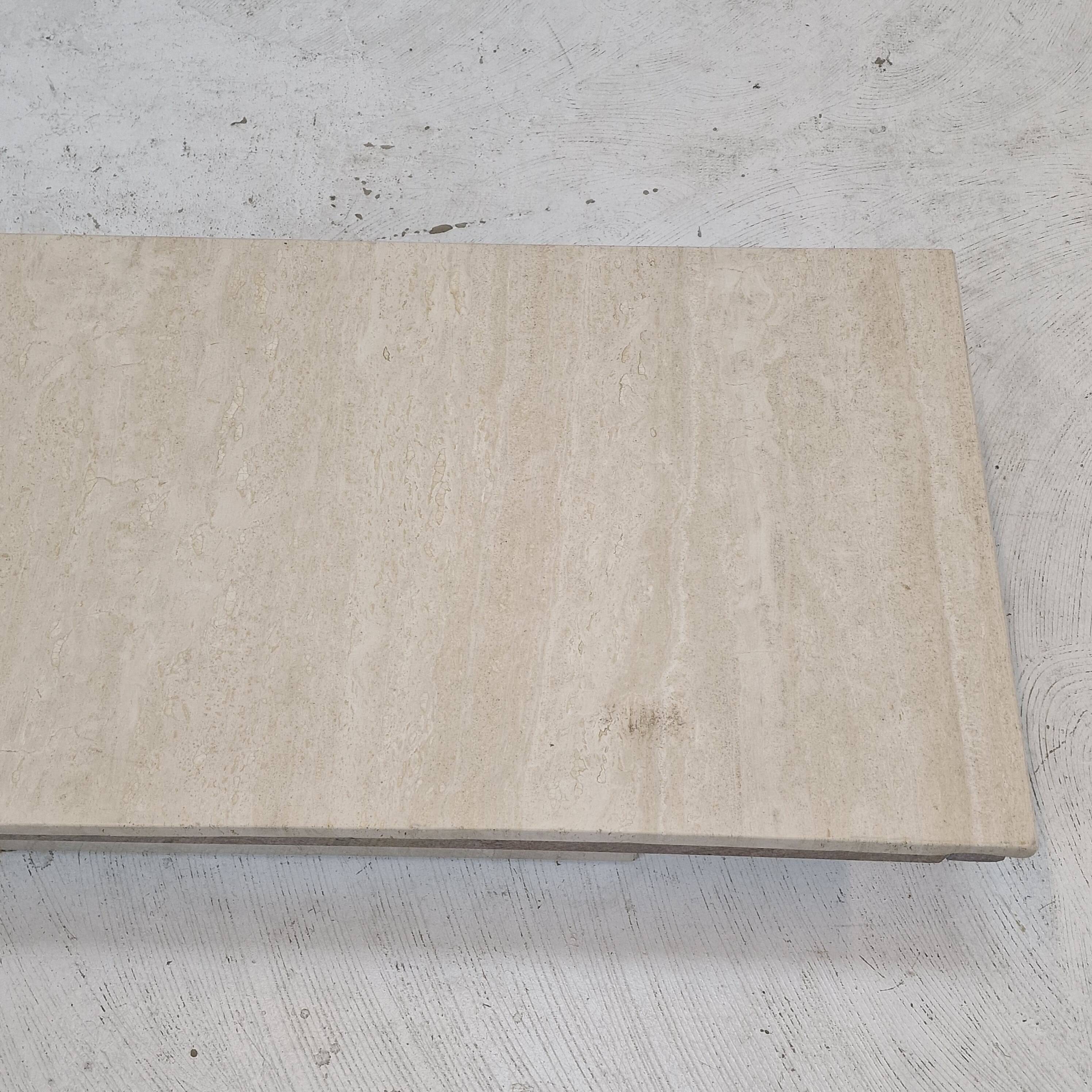 Table basse italienne en travertin et granit