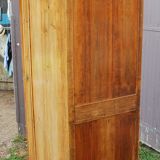 Parisian bonnetière