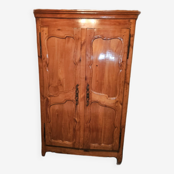 Petite armoire patine caramel