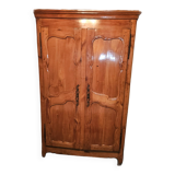 Small wardrobe with caramel patina