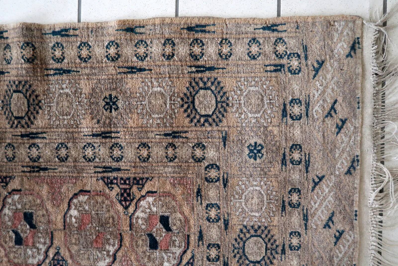 Handmade vintage Afghan Baluch rug 126cm x 199cm 1960s - 1C1172