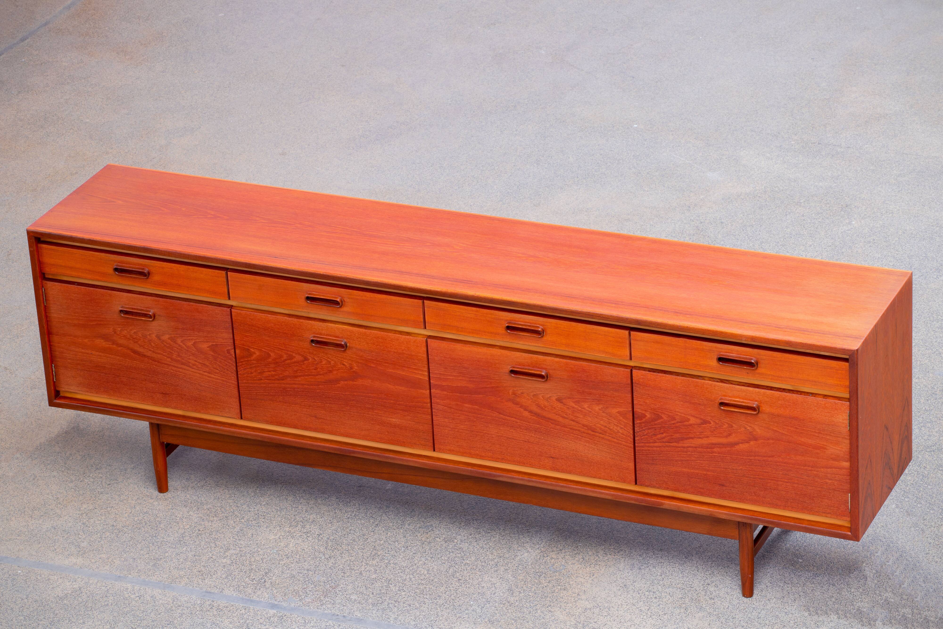Scandinavian sideboard in teak 1960