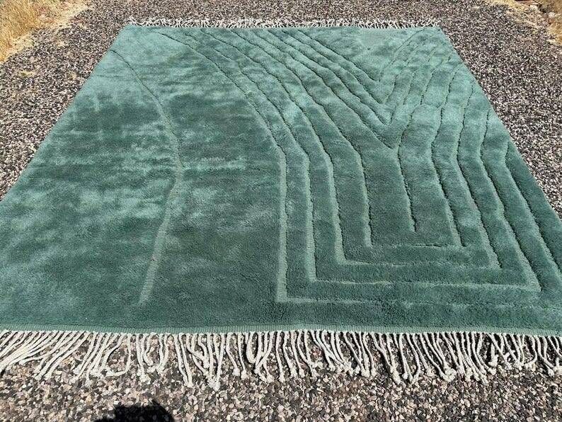 Large emerald green Mrirt Moroccan rug 300x300 cm – high-end
