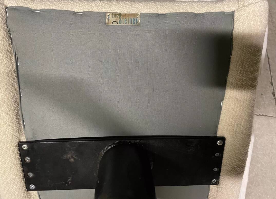 Prism armchair by Joseph-André Motte, Lelièvre fabric.