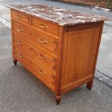 Antique chest of drawers