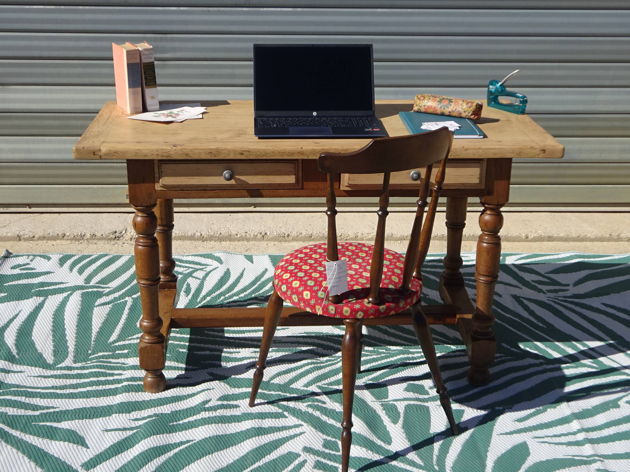 Oak solid wood desk