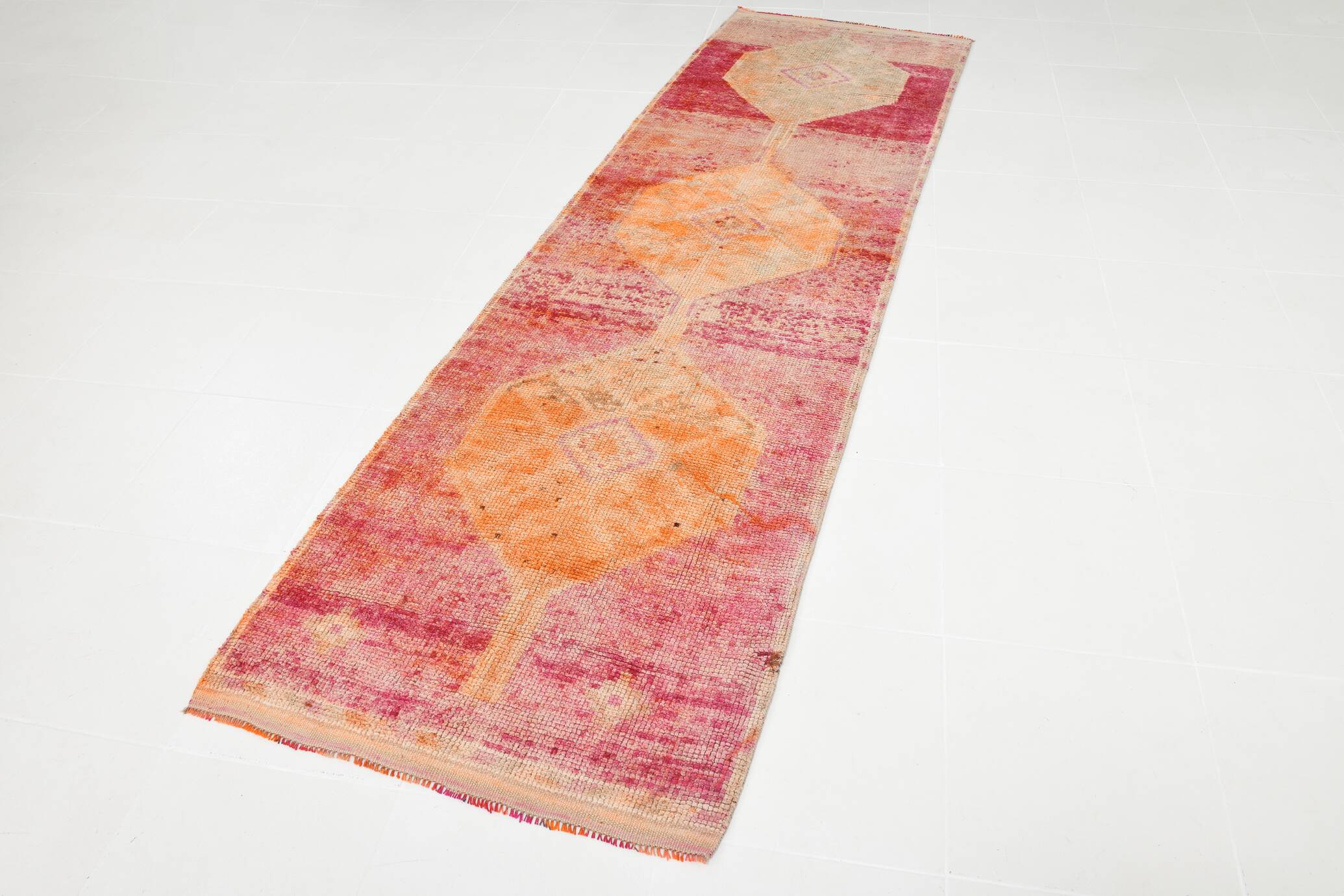 3x10 Peach & Red Vintage Runner Rug, 93x310Cm