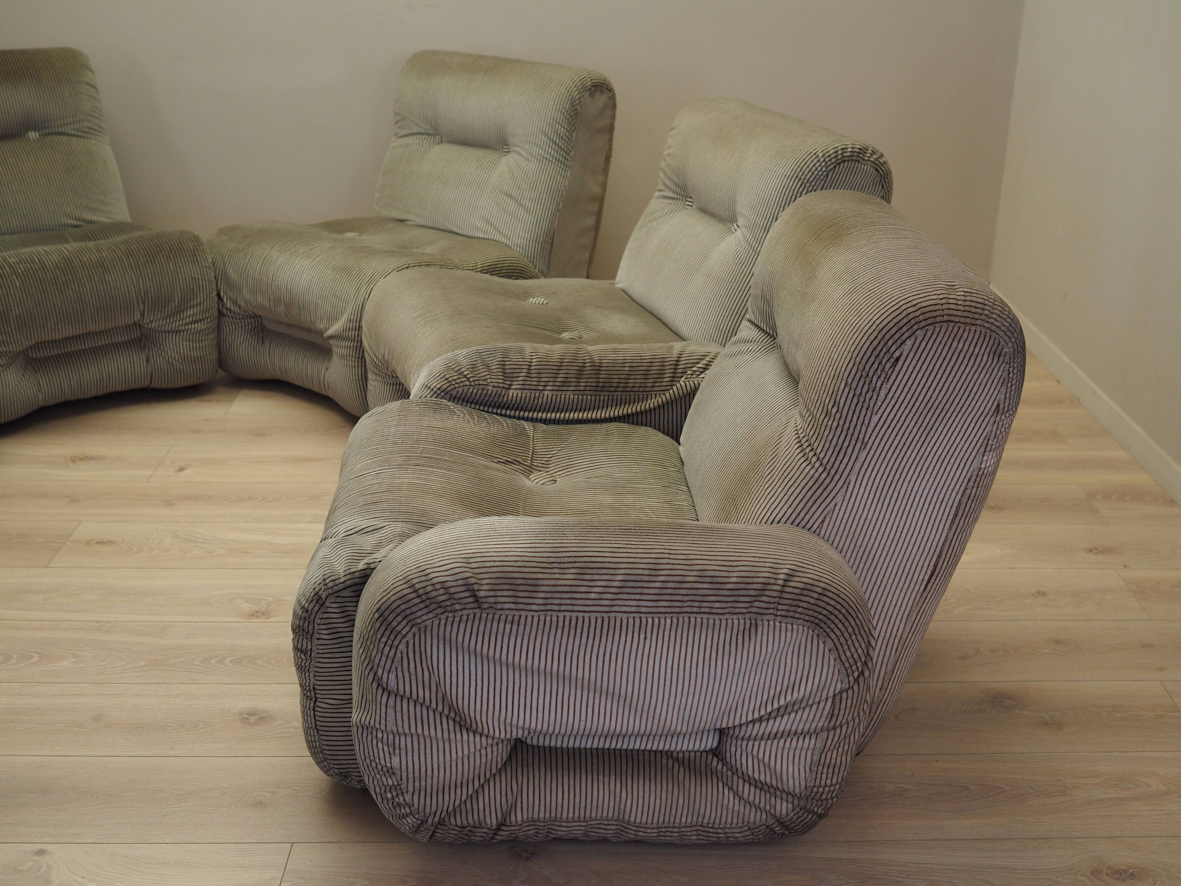Modular sofa, Italian design, 1960s, production: Italy