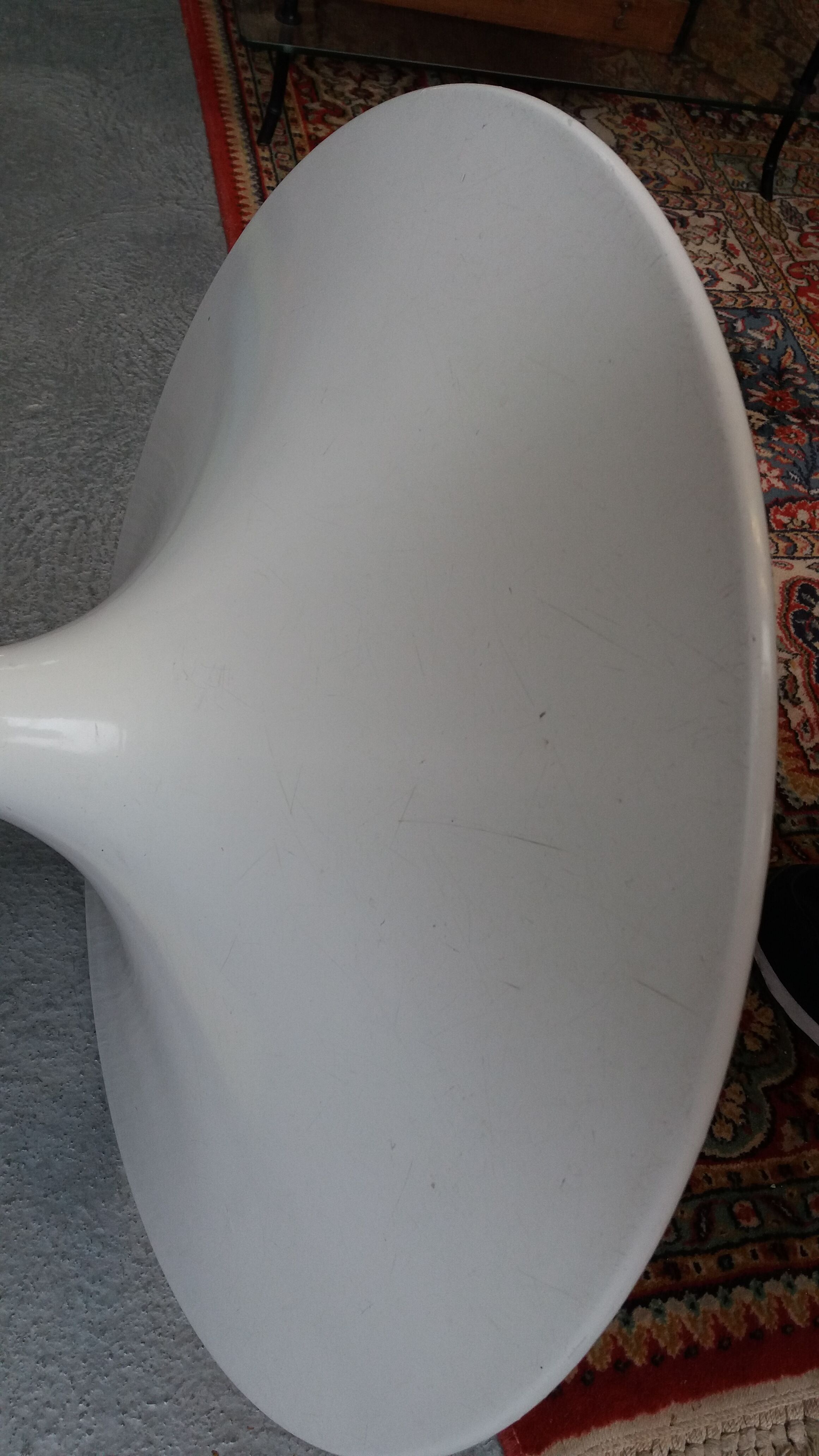 Saarinen tulip table