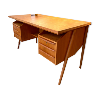 Danish office Gunnar Nielsen Tibergaard