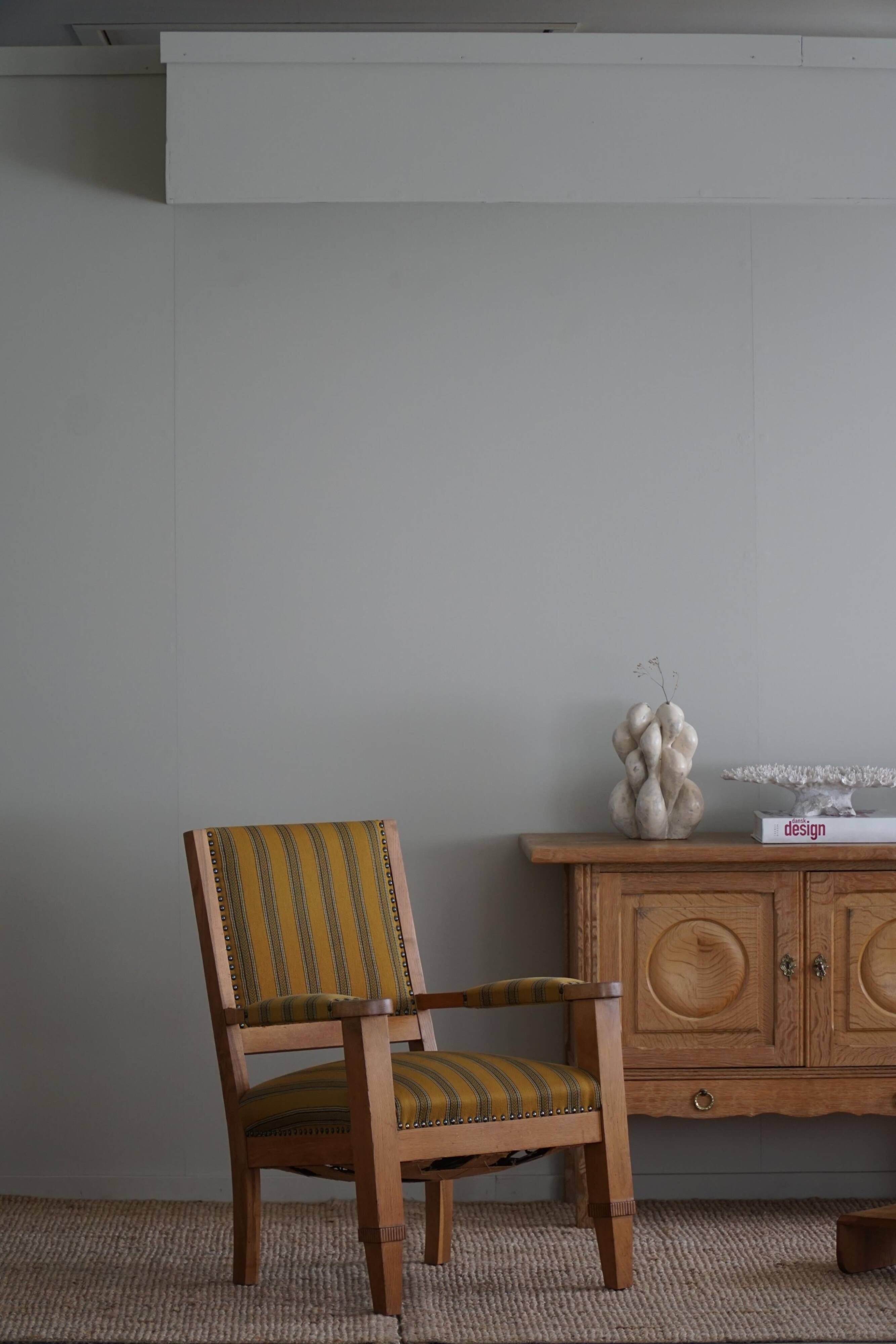 Pair of Art Deco armchairs in oak and fabric, Danish cabinetmaker, 1940s