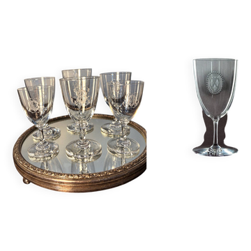6 verres Baccarat en forme de funnel, fin 19e - début 20e siècle.